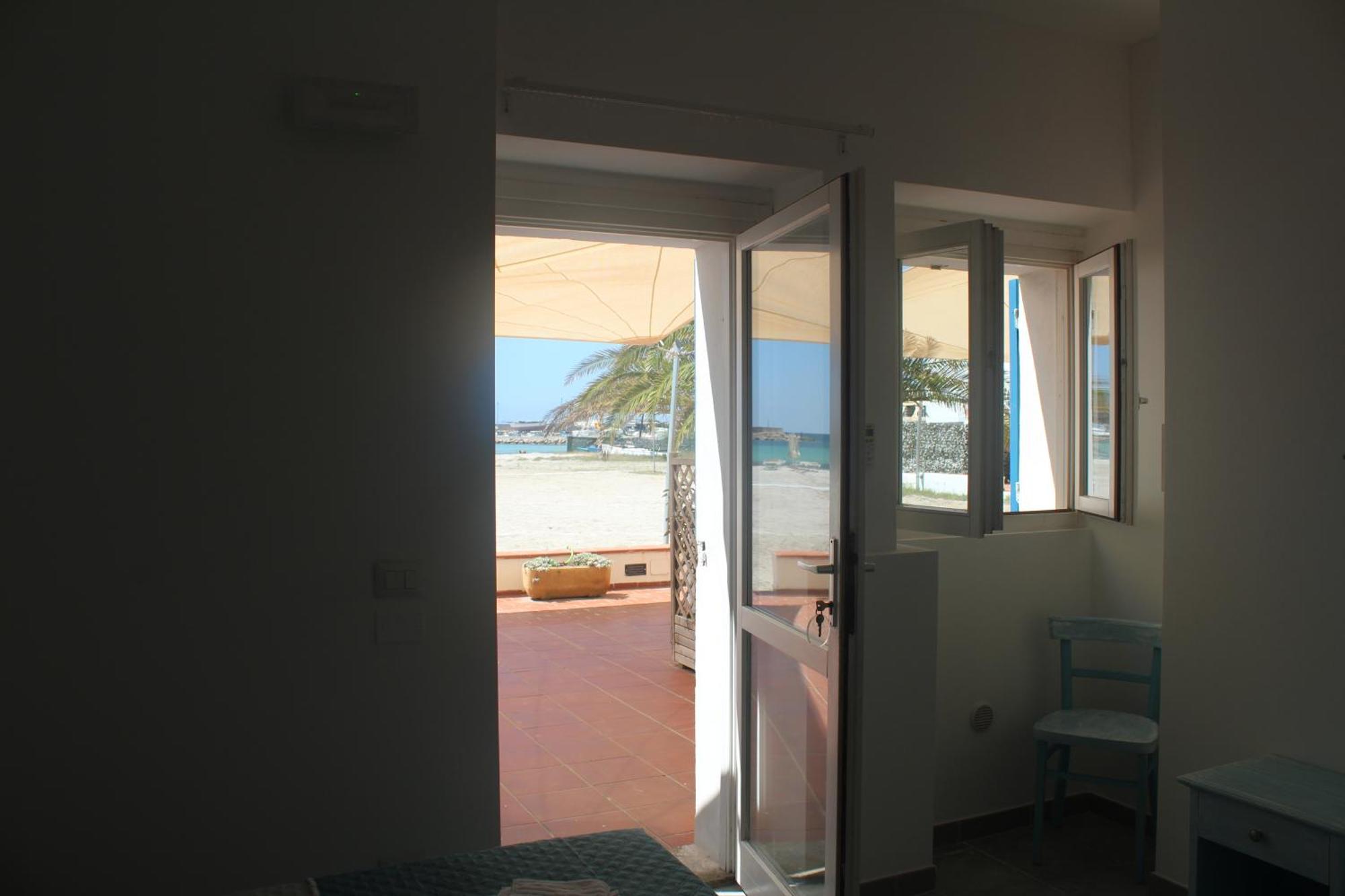 Vel Mari - Rooms On The Beach Alghero Exterior photo